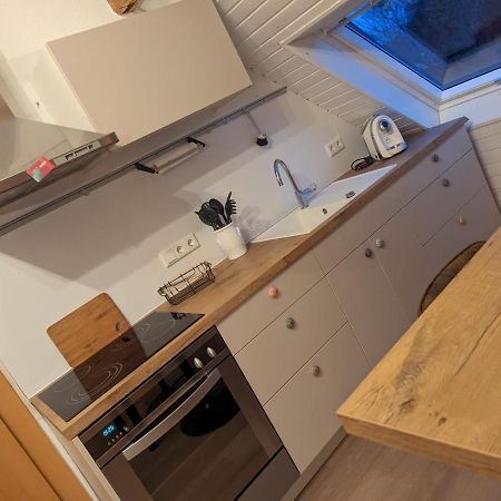 Helles Dachgeschoss-Appartement Krefeld Zewnętrze zdjęcie