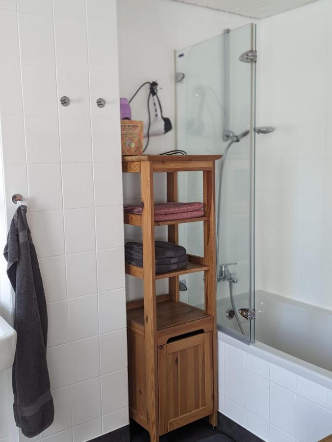 Helles Dachgeschoss-Appartement Krefeld Zewnętrze zdjęcie