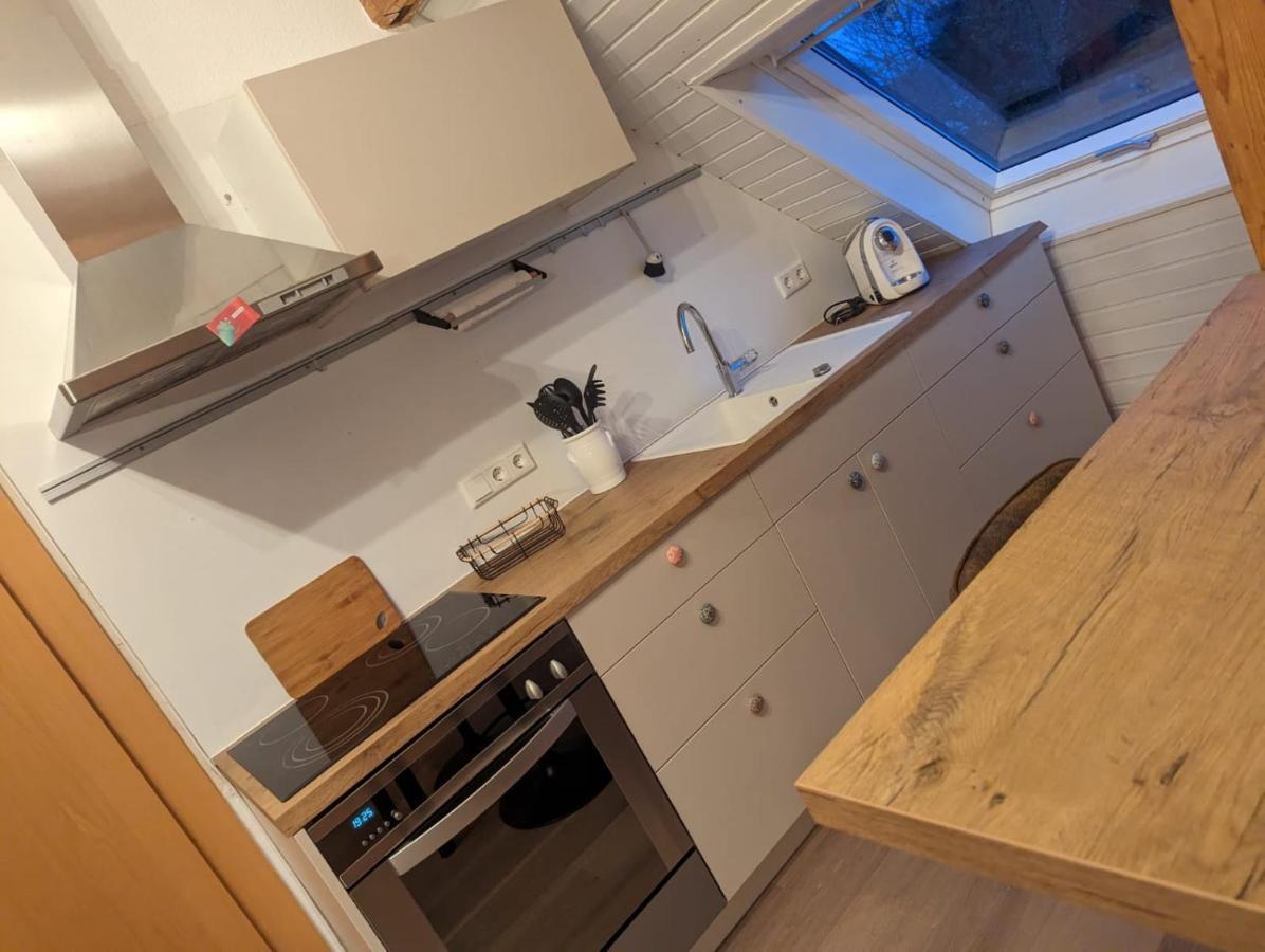Helles Dachgeschoss-Appartement Krefeld Zewnętrze zdjęcie